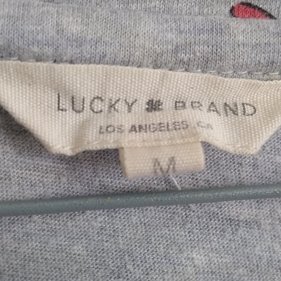 Lucky Brand Allover Rose Gray Floral Tee Shirt - Picture 3 of 6